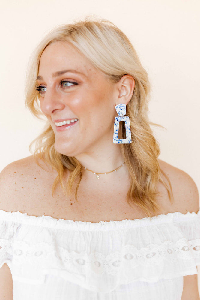 Kenndy Earrings in Chinoiserie Print